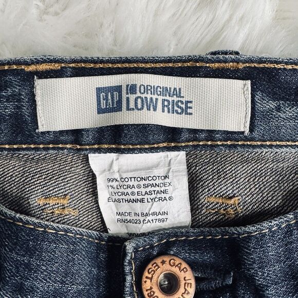 Y2K Gap Original Low Rise Crop Capri Jeans 4 (31x23) Blue Distressed Denim Women - Picture 3 of 11